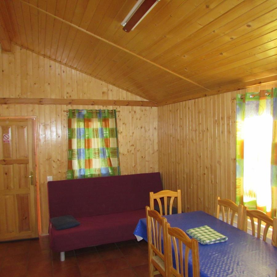 Camping-Bungalows Ciudad De Albarracin Exterior photo
